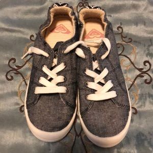 Ladies Roxy Sneakers size 6